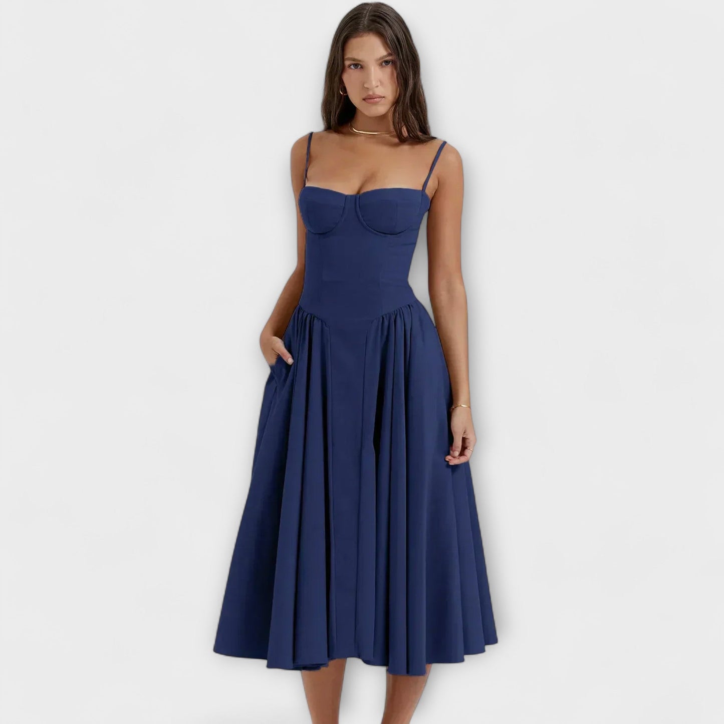Rochie elegantă fără mâneci, cu corset