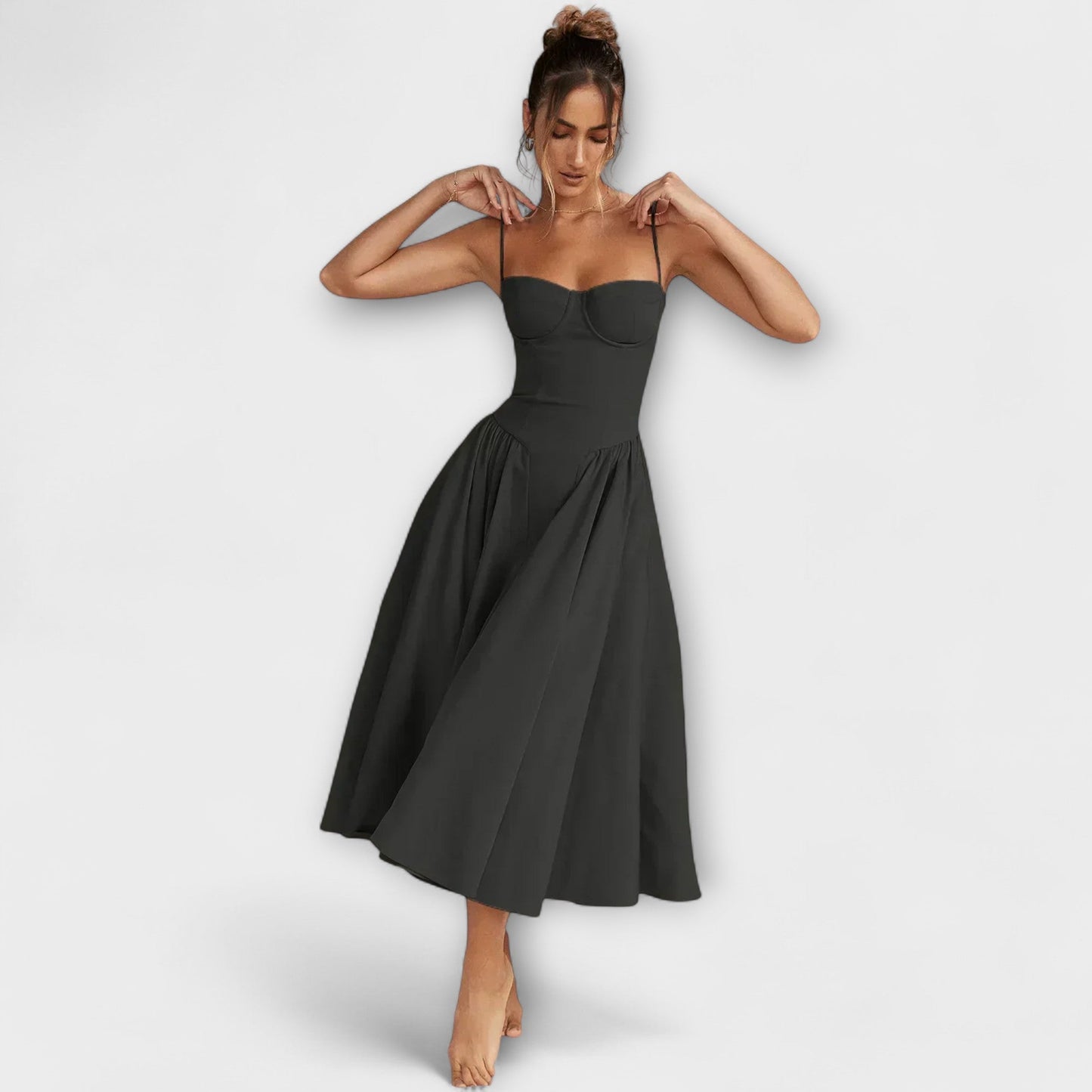 Rochie elegantă fără mâneci, cu corset