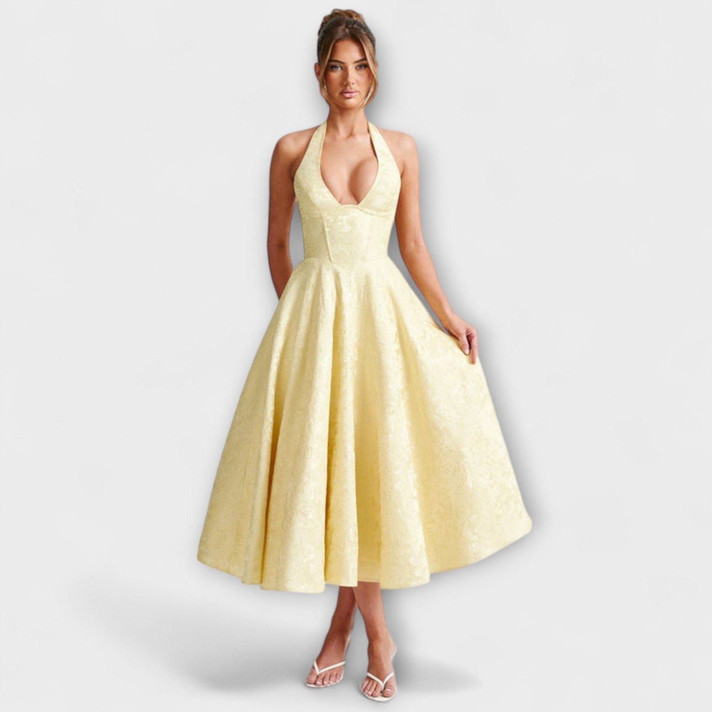 Rochie Midi Fermecătoare
