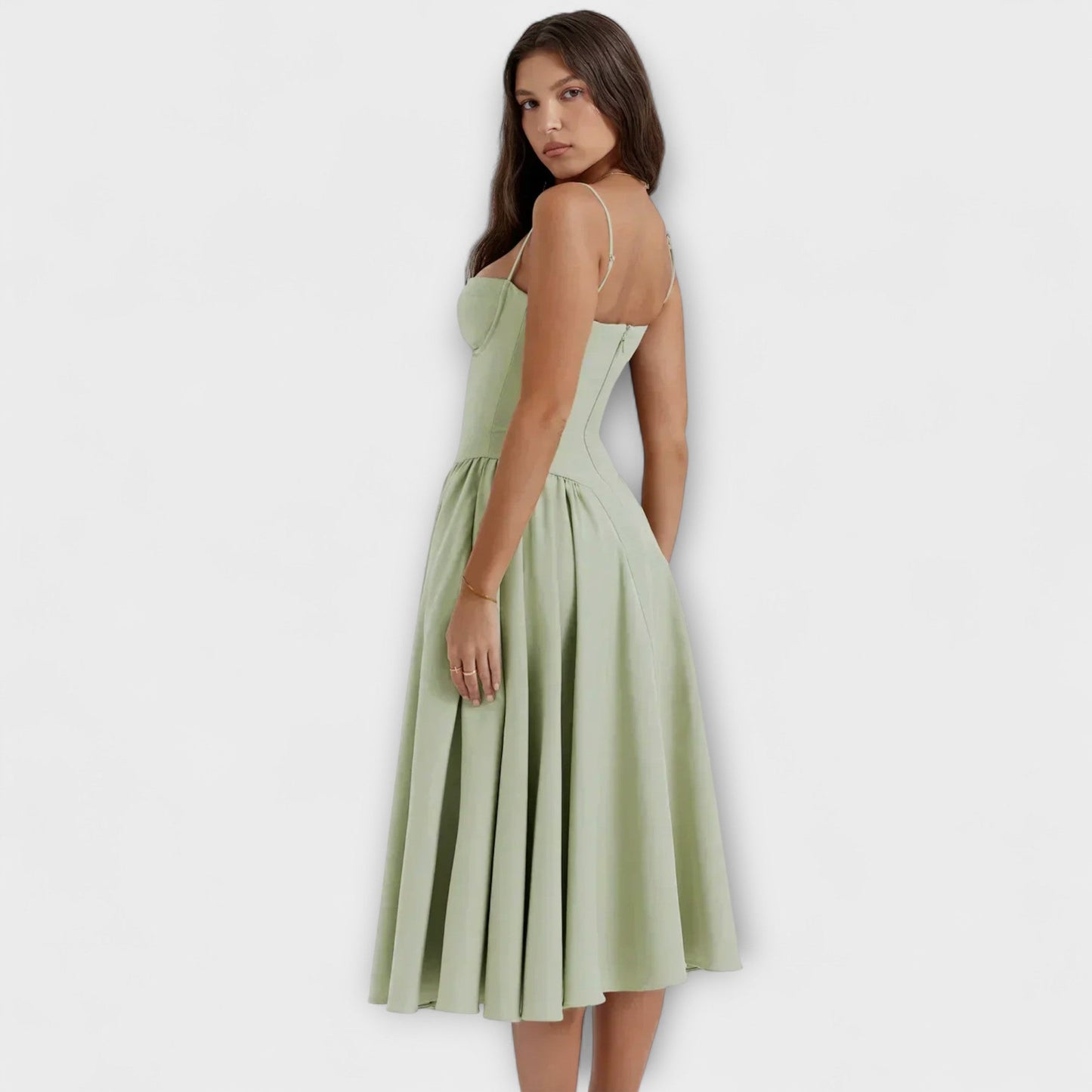 Rochie elegantă fără mâneci, cu corset