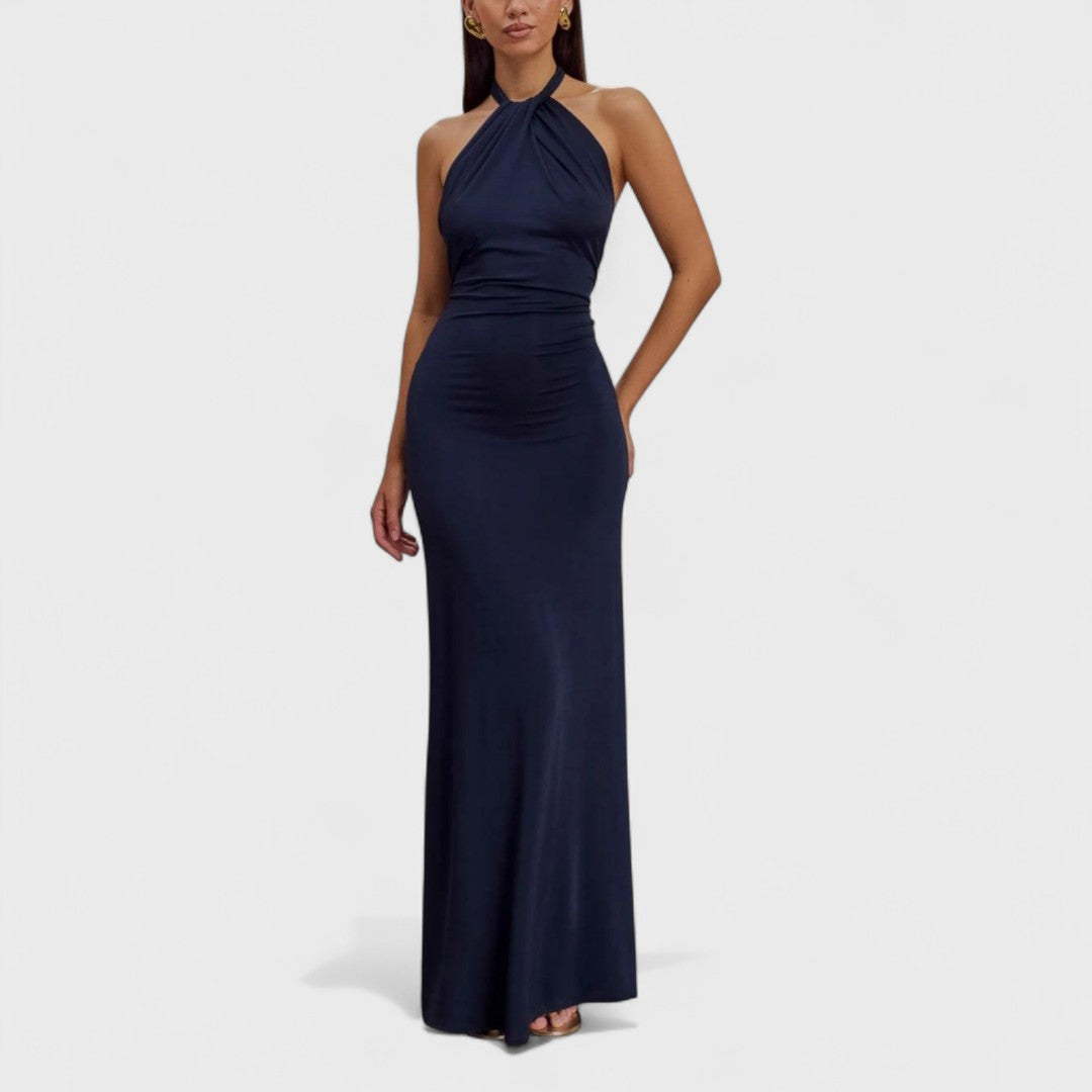 Klara – Rochie curvy din mătase cu guler halter