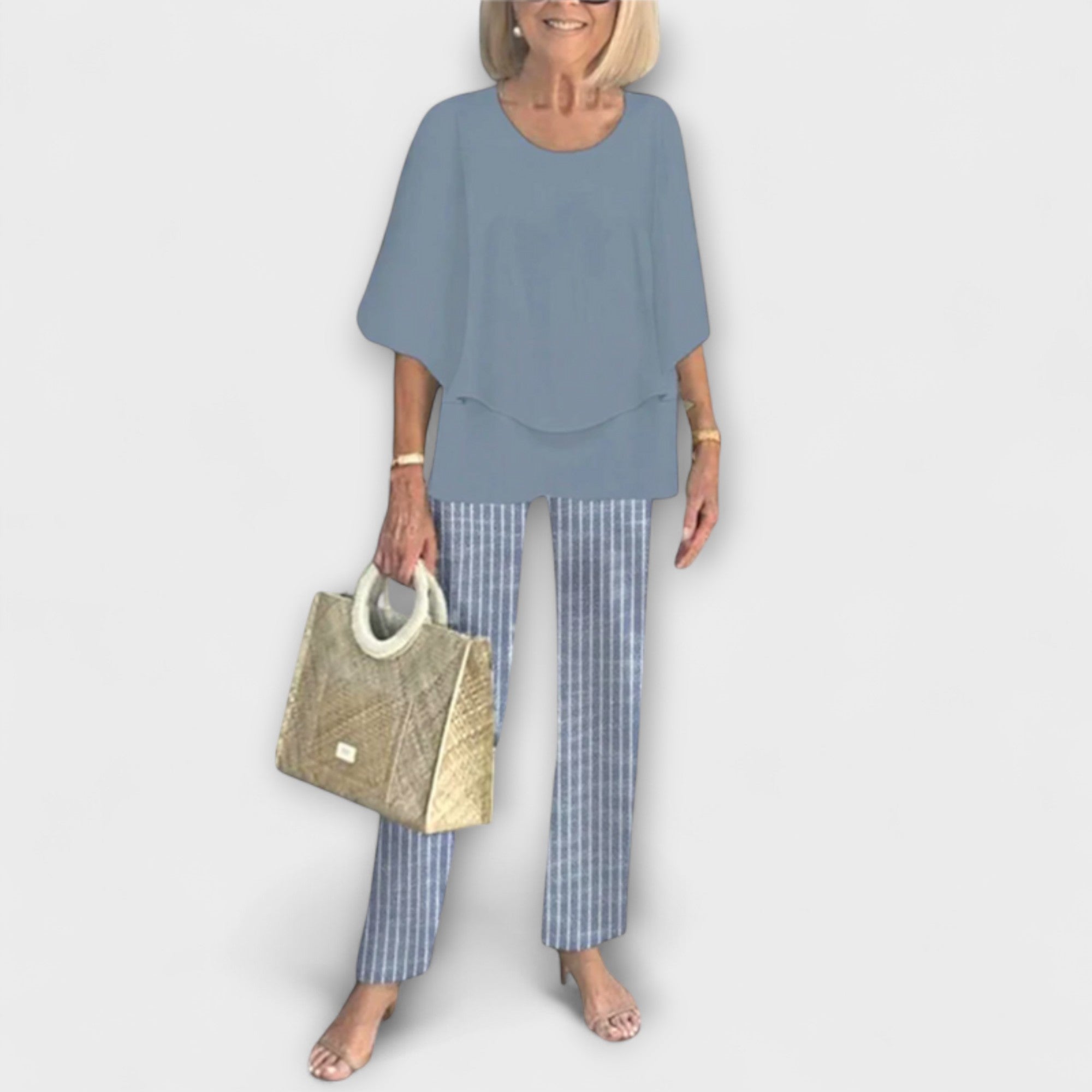 Set modern cu bluză confortabilă și pantaloni