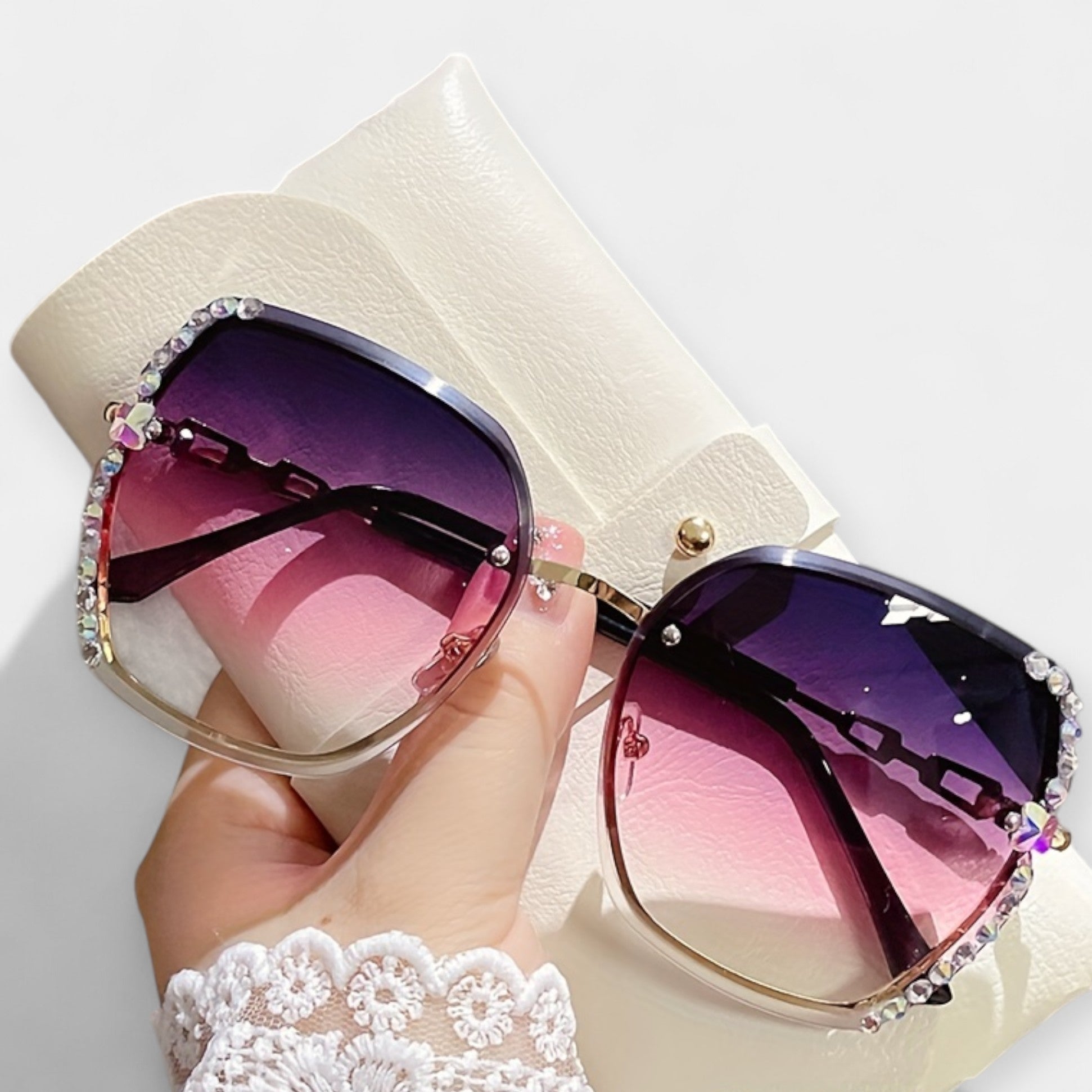 Ochelari de soare elegantă Magdaléna cu lentile gradient