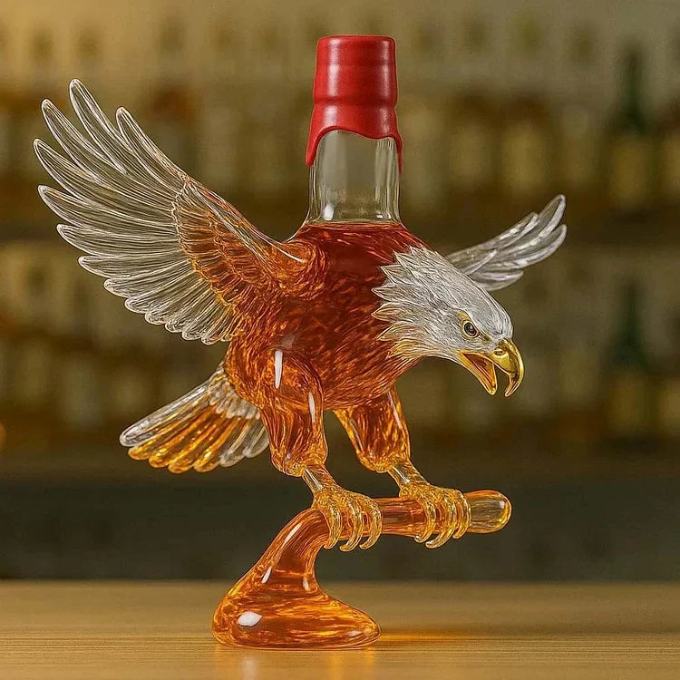 Sticlă de whisky în formă de vultur cu cap alb