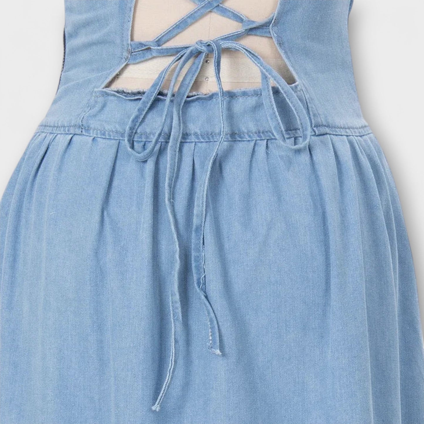 Rochie fără bretele în albastru denim