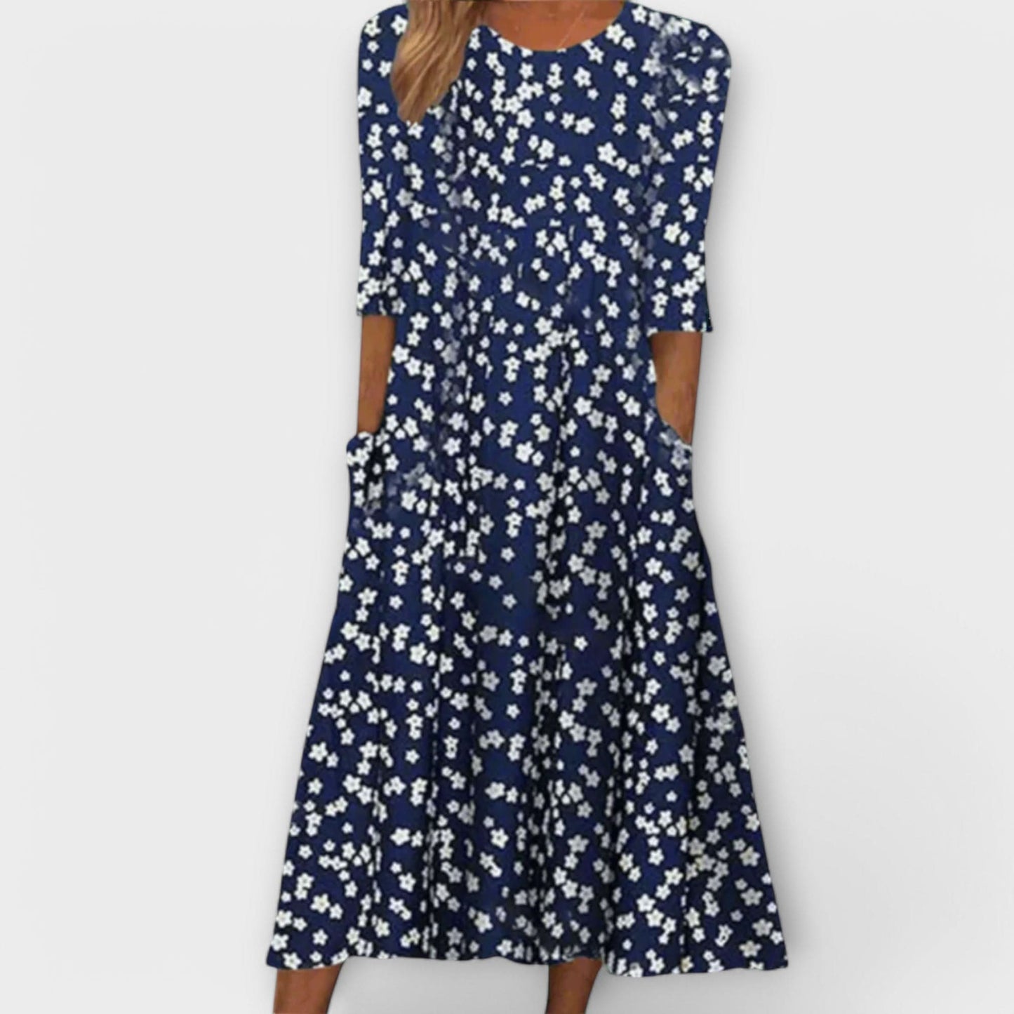 Rochie elegantă cu flori, fabricată dintr-un material premium
