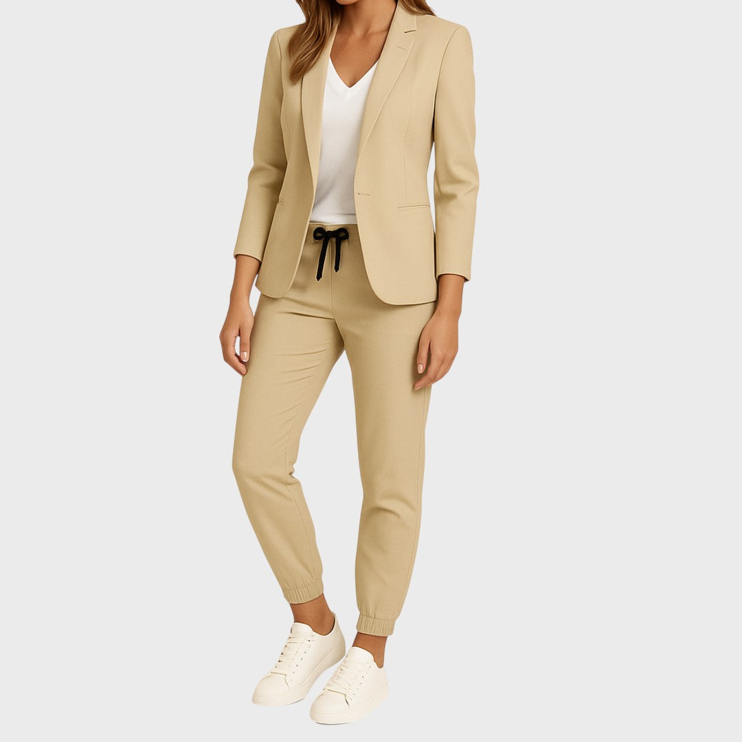Set confortabil de sacou și pantaloni