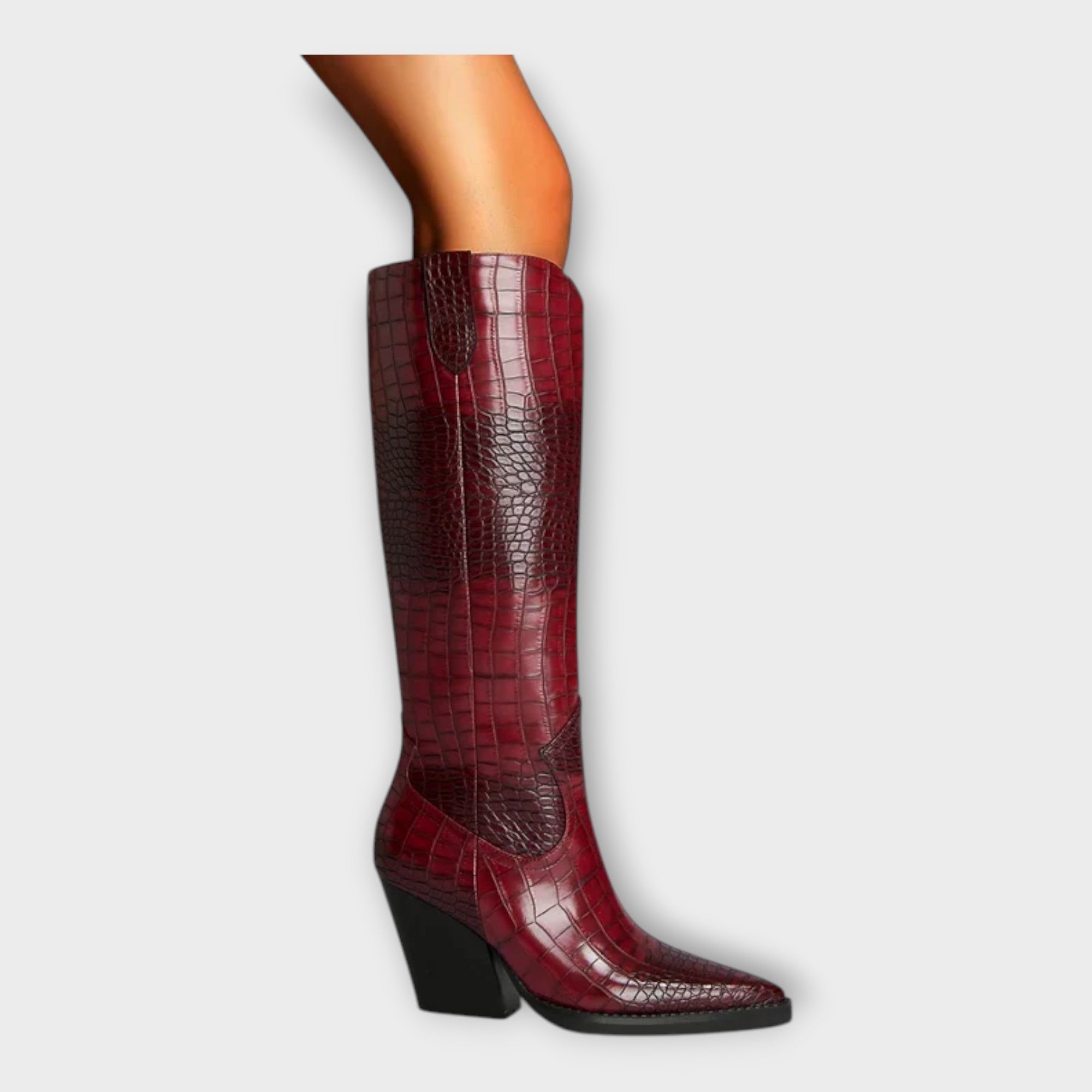 Botine cu model de crocodil și toc elegant