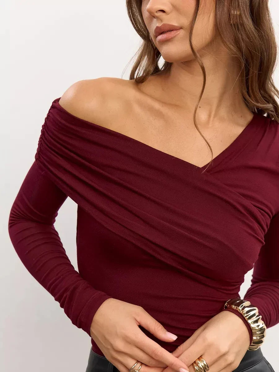 Top Clara Monroe cu un umăr