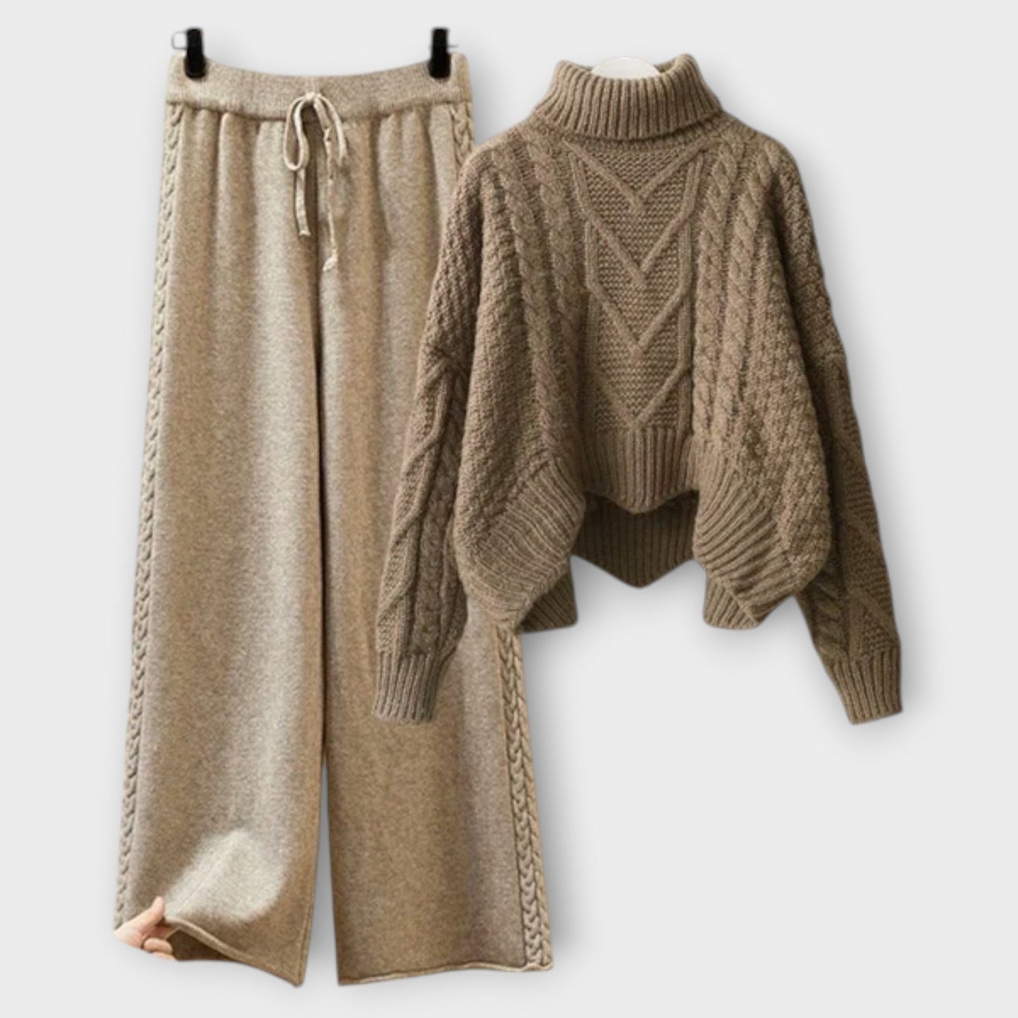 Set tricotat elegant