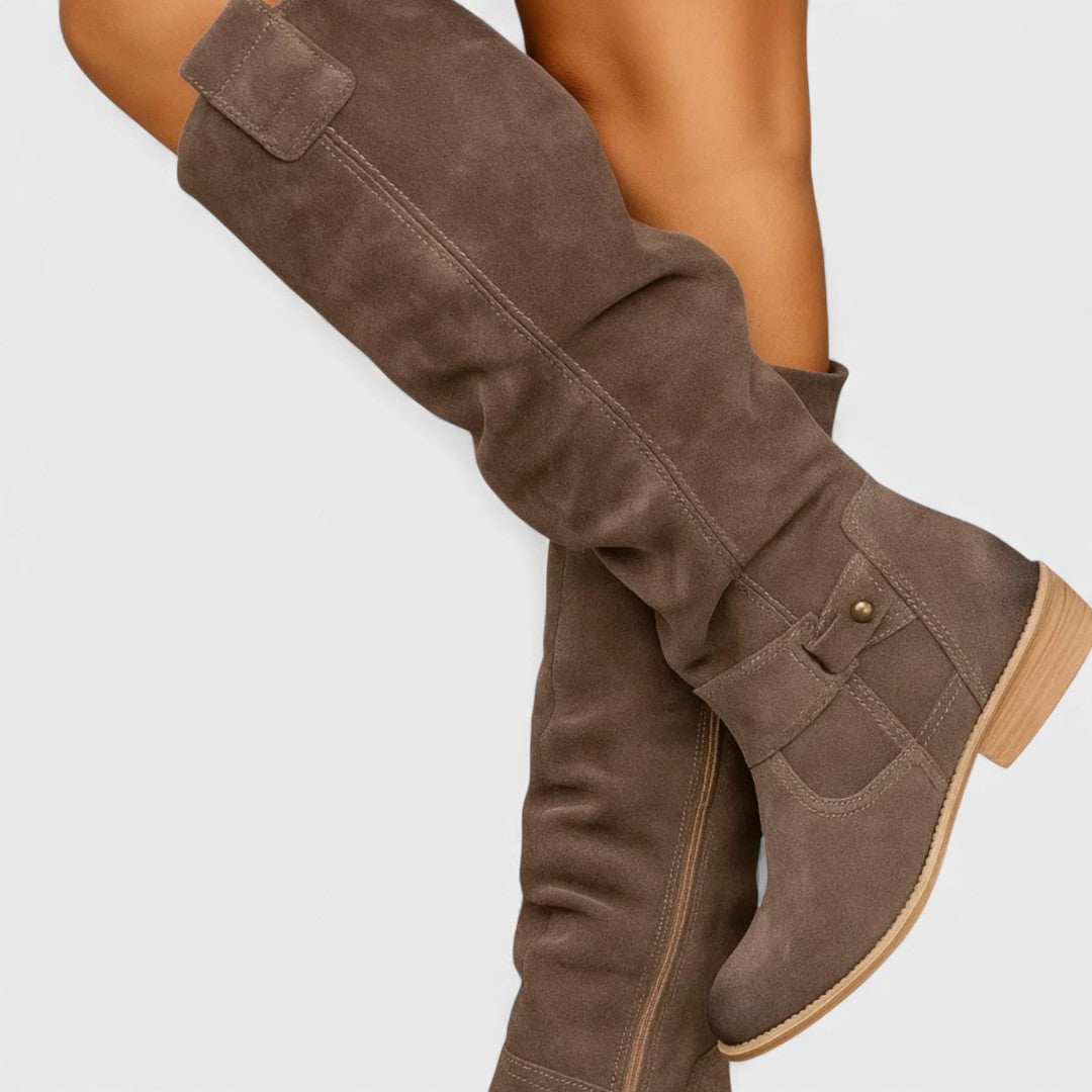 Pantofi eleganți din piele