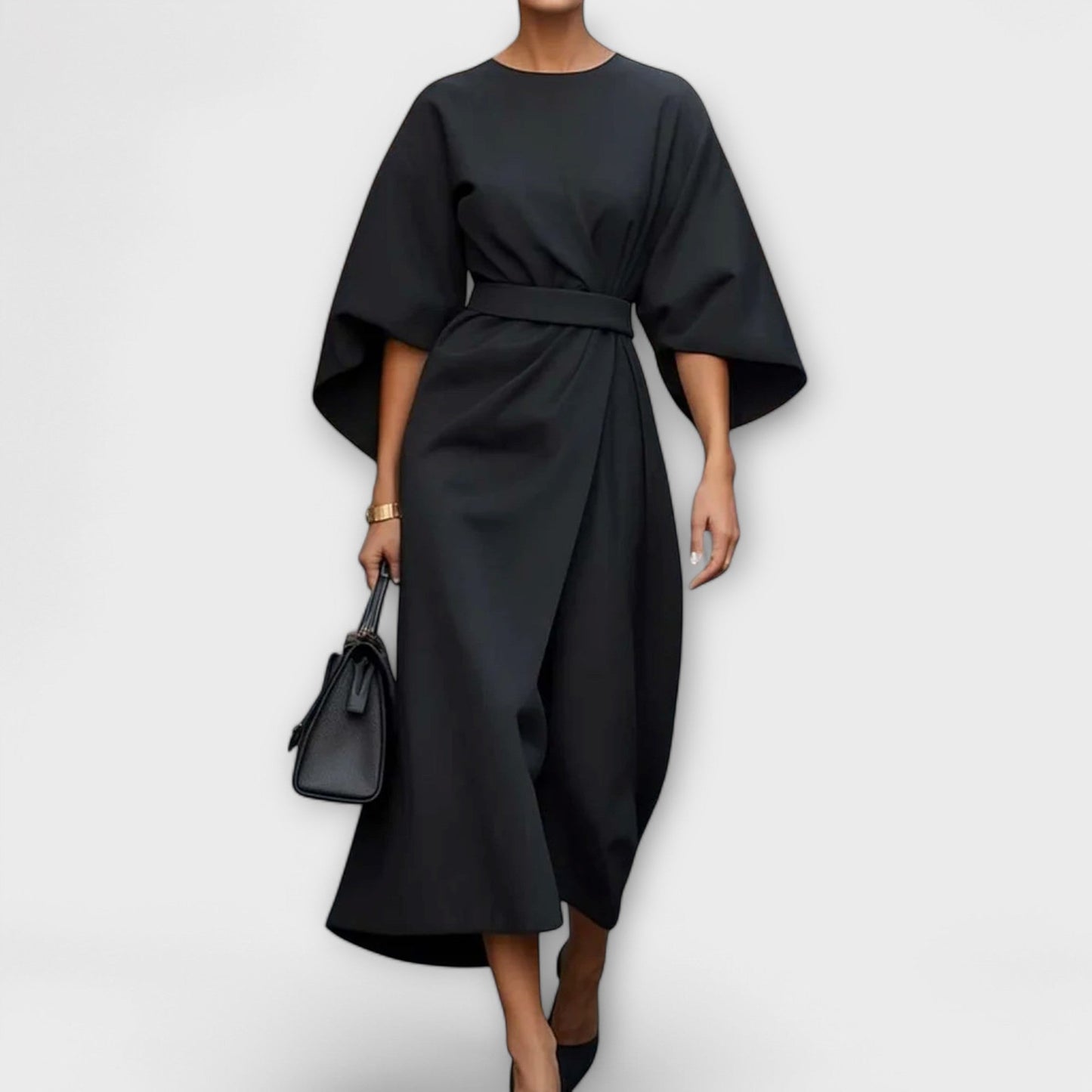 Rochie elegantă cu mâneci