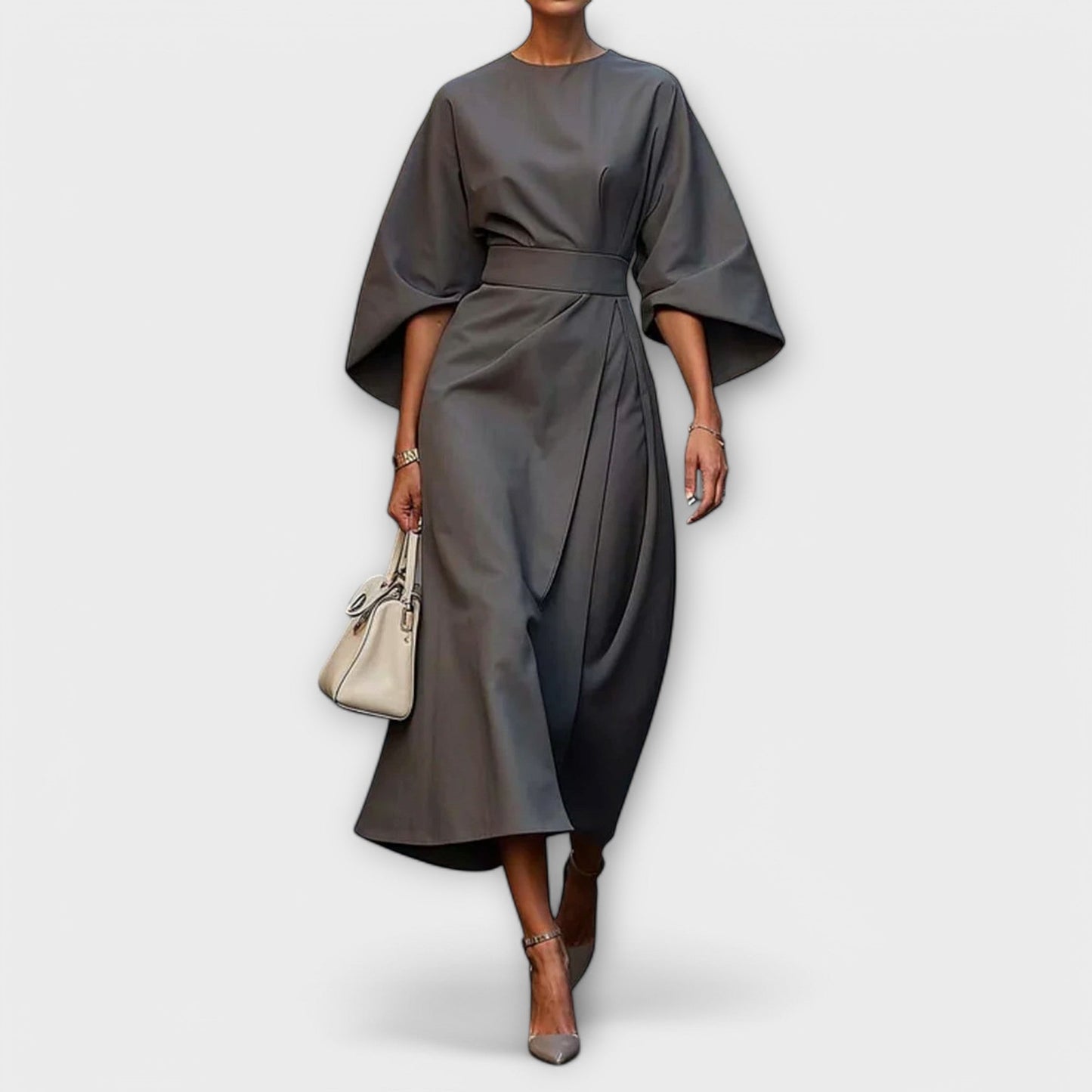 Rochie elegantă cu mâneci