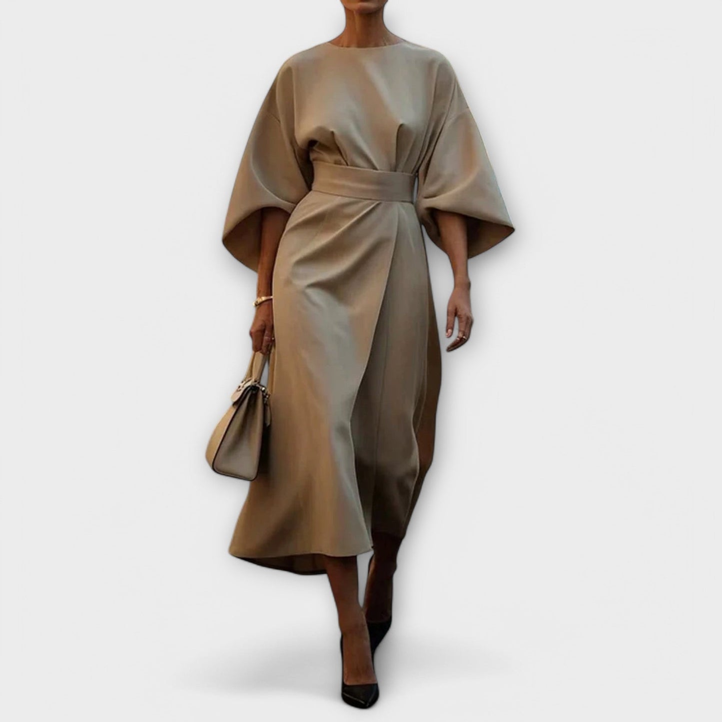 Rochie elegantă cu mâneci
