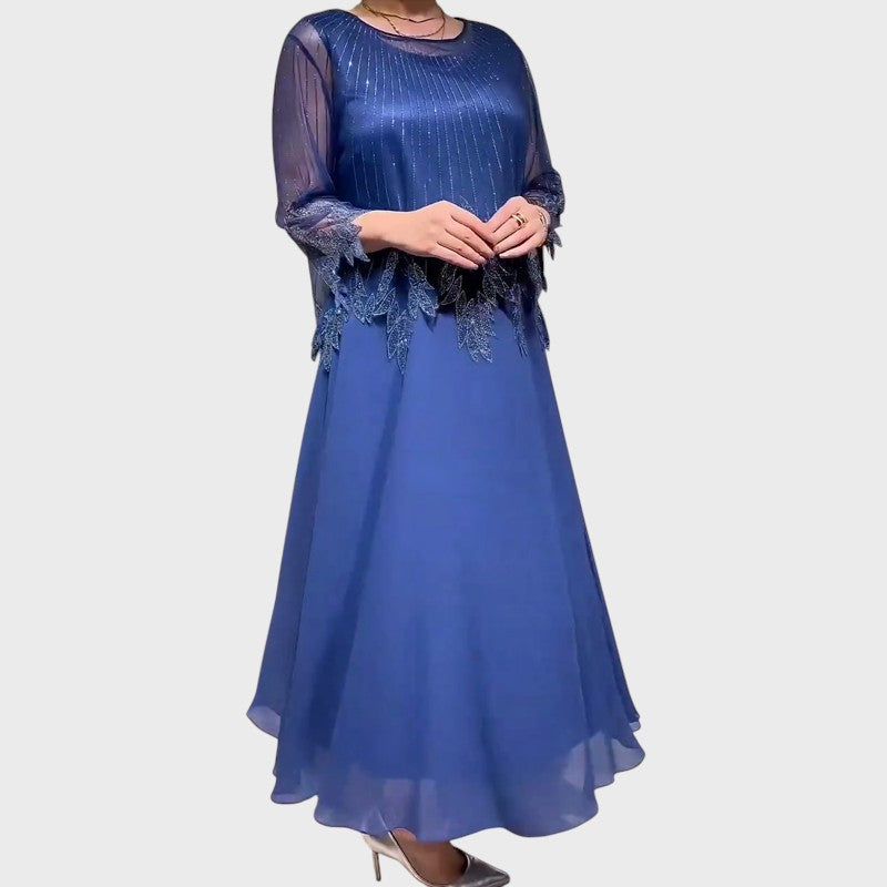 Rochie de seară cu corset din dantelă