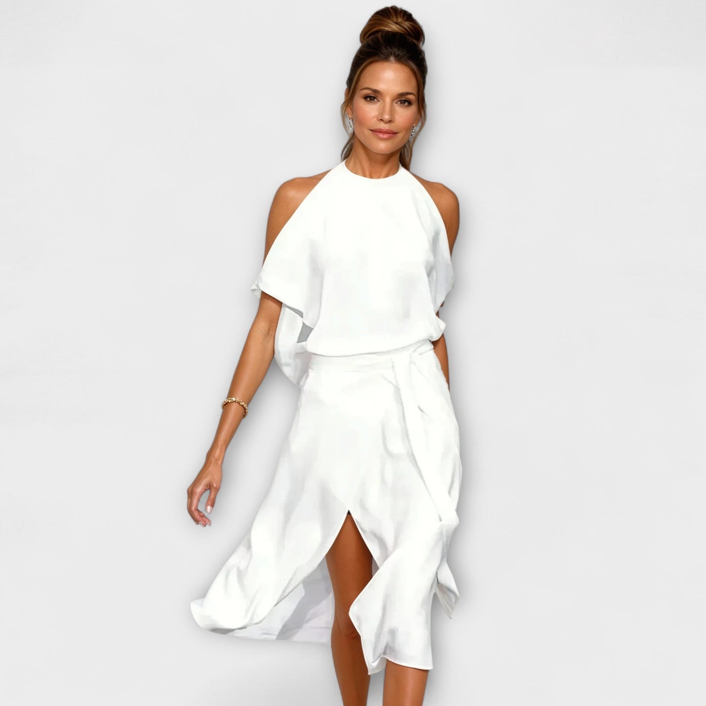 Rochie elegantă cu design modern fără bretele