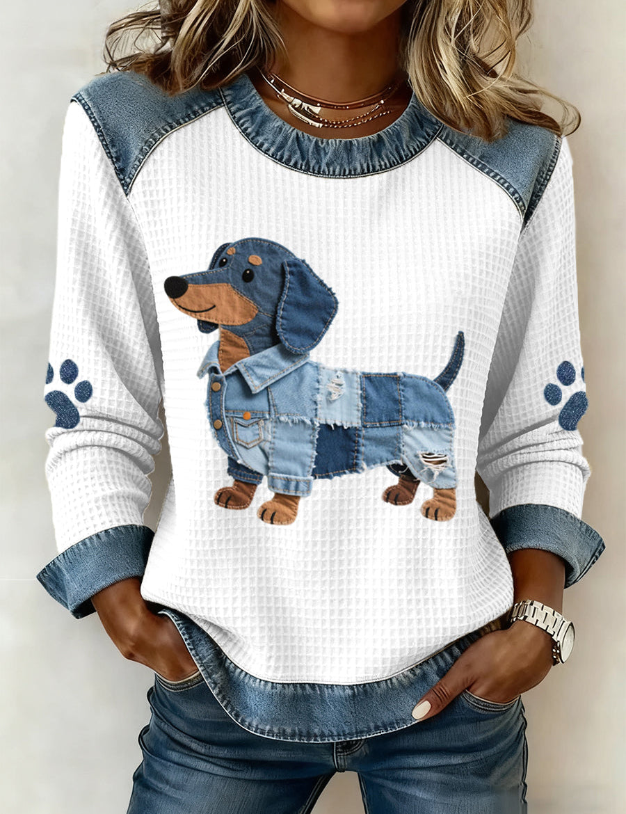 Câinele dachshund fermecător cu denim patchwork