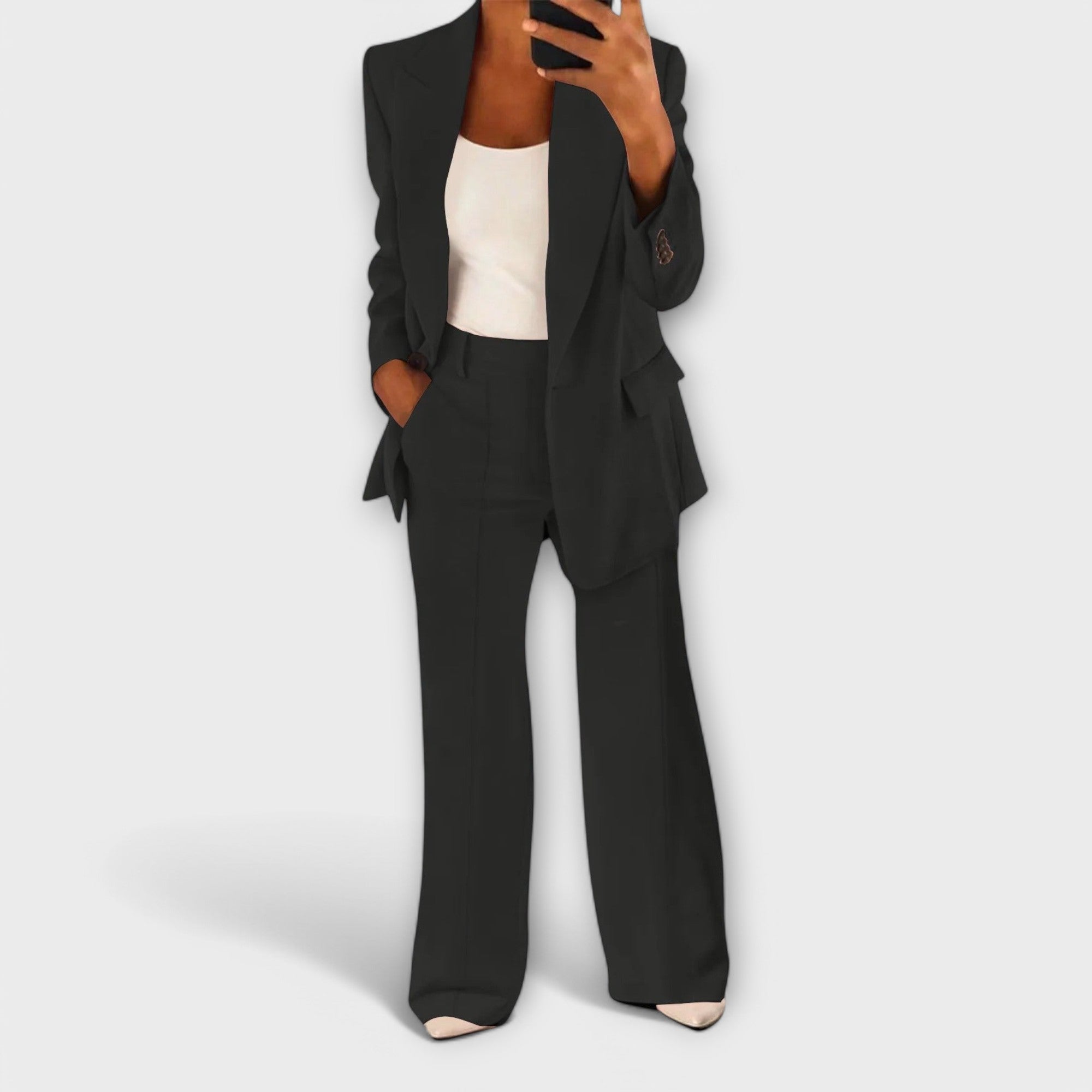 Set de costume pentru femei